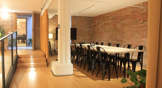 sala_cortinado_loft_viladomat